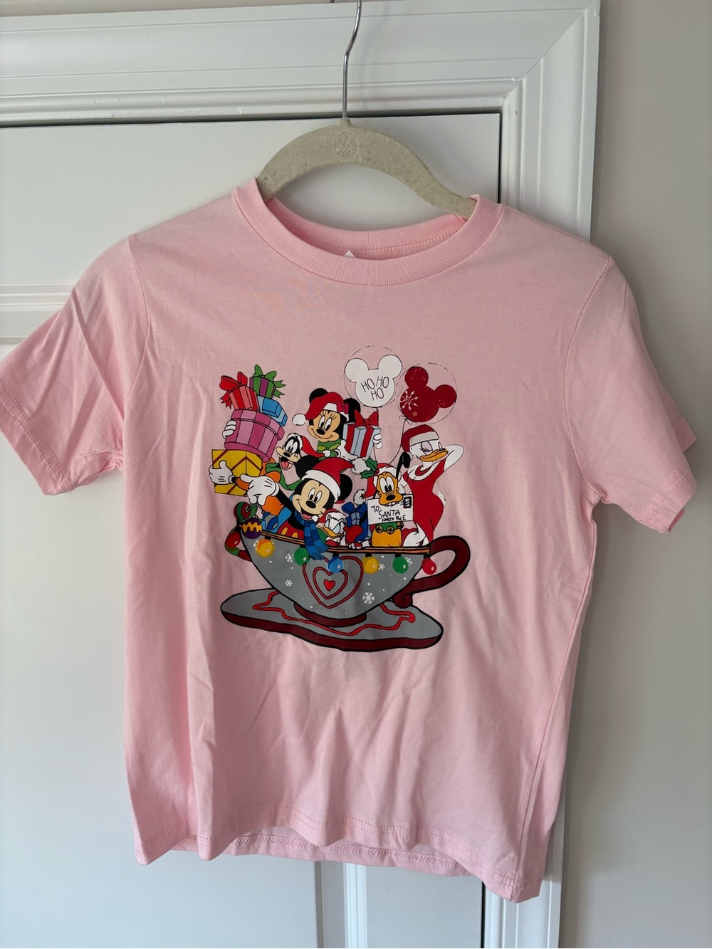 Kids Pink Disney Mickey Mouse and Friends Holiday Graphic Tee Youth M